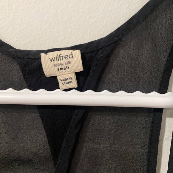 Wilfred aritzia mini dress open back. Size medium. Silk - Picture 3 of 4